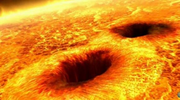 LE MACCHIE SOLARI  ,IL VENTO SOLARE  E IL PIANO DIVINO