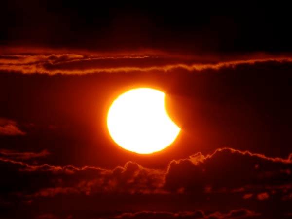 L’ECLISSI PARZIALE DI SOLE DEL 23 OTTOBRE  E IL SALTO DI CONSAPEVOLEZZA