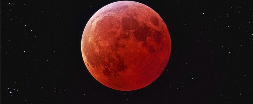 LA LUNA  NUOVA ROSSA O DEL SANGUE – 13 SETTEMBRE 2015