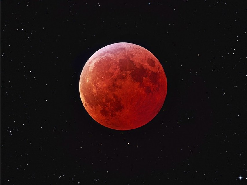 LA LUNA  NUOVA ROSSA O DEL SANGUE – 13 SETTEMBRE 2015